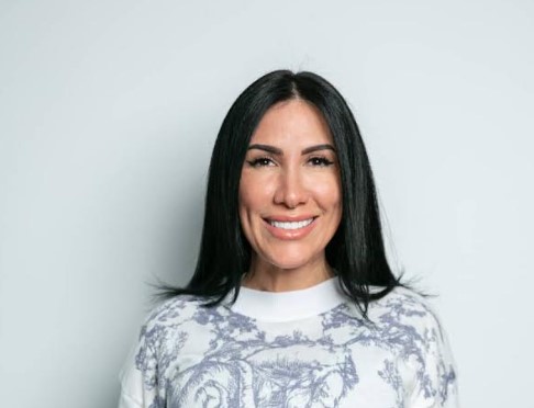 Giselle Bonet regresa a casa con “Venezuela Importa” 