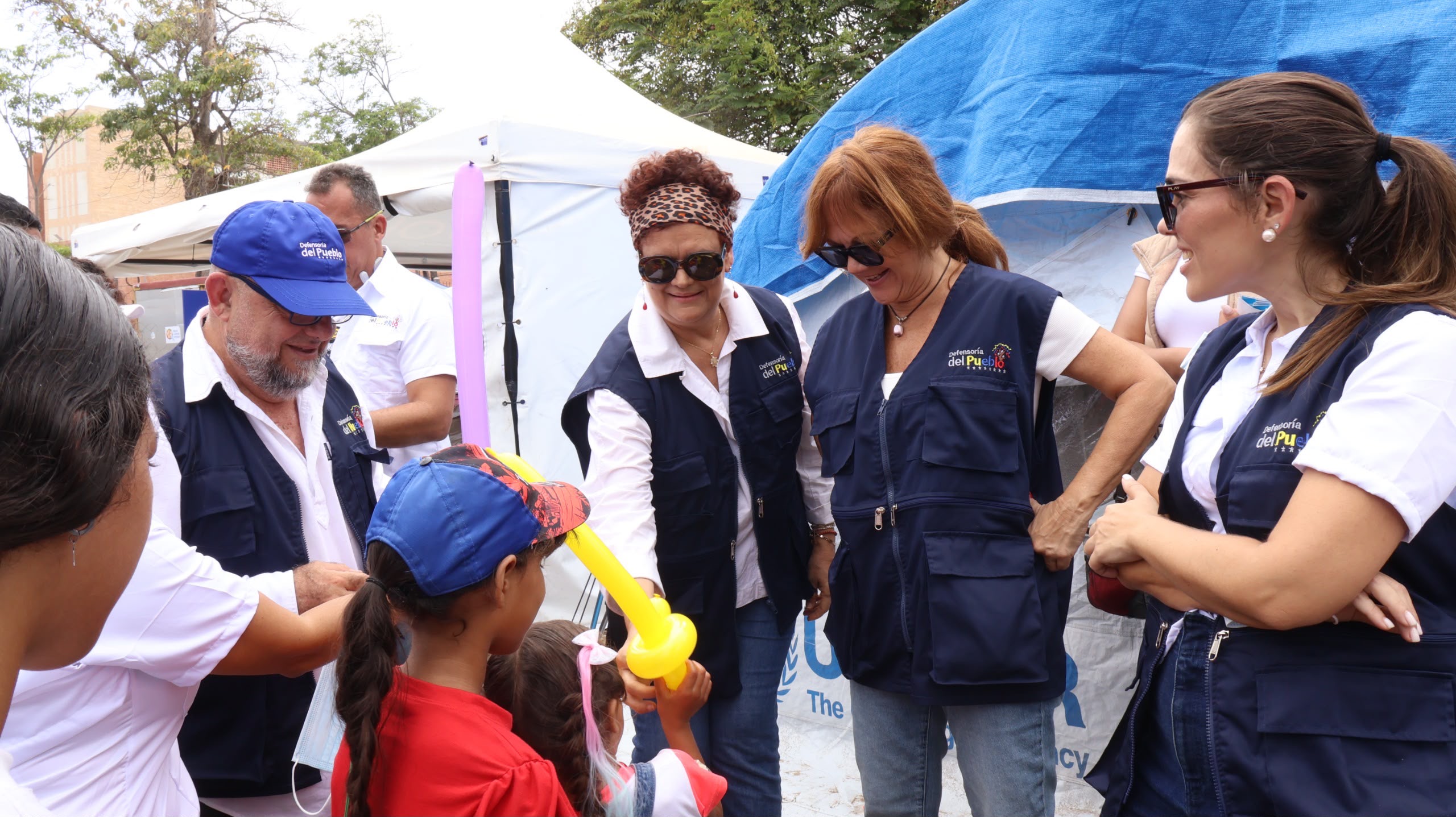 Defensoría del Pueblo continúa con despliegue de sus brigadas defensoriales en campamentos temporales de Caraballeda, El Junquito y Caracas